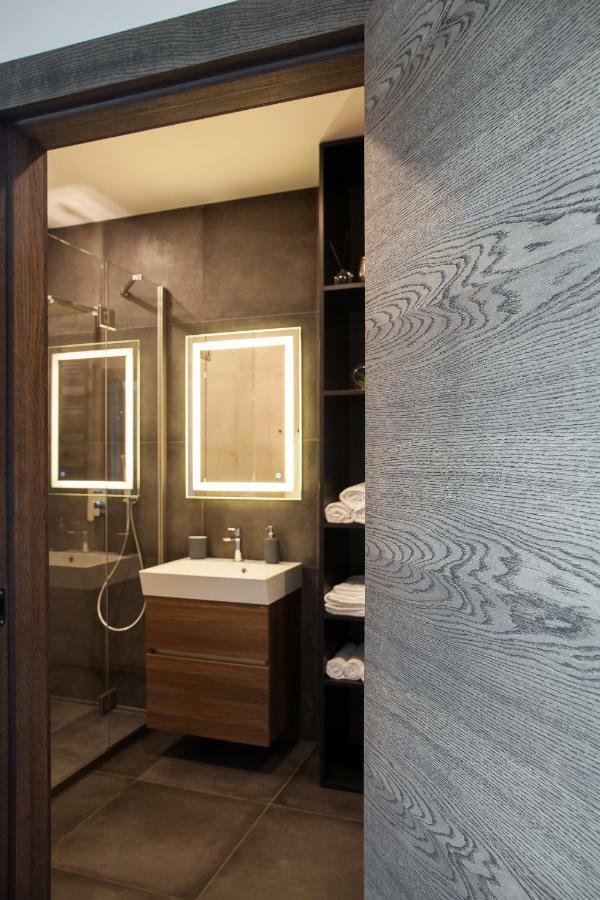 Luxury Panoramic Vilnius Apartment Exterior photo